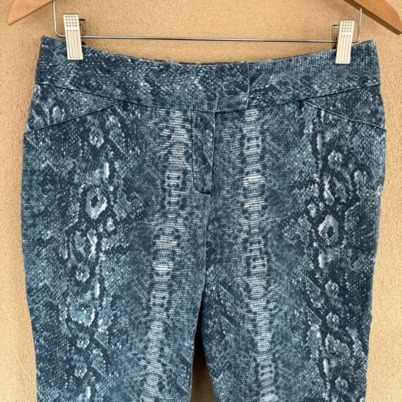 Zac & Rachel high rise stretch snake print capri pants | Sz 10 - Picture 3 of 6